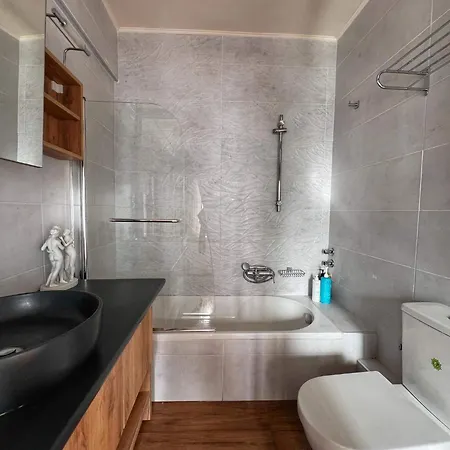 House Апартаменти