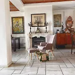 House דירה